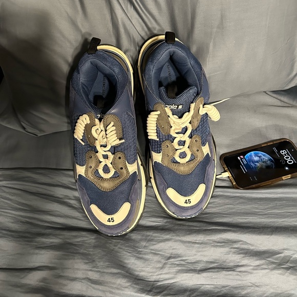 Excellent condition no box real good deal - Picture 2 of 11